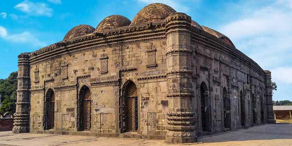 Conservation view of Choto Sona Mosque — present-day fabric